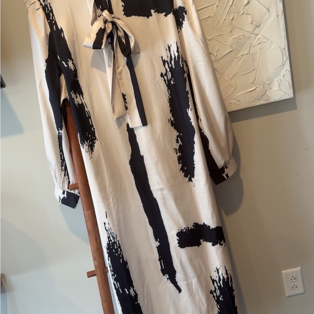 ASOS Black and Cream Long Sleeve Dress